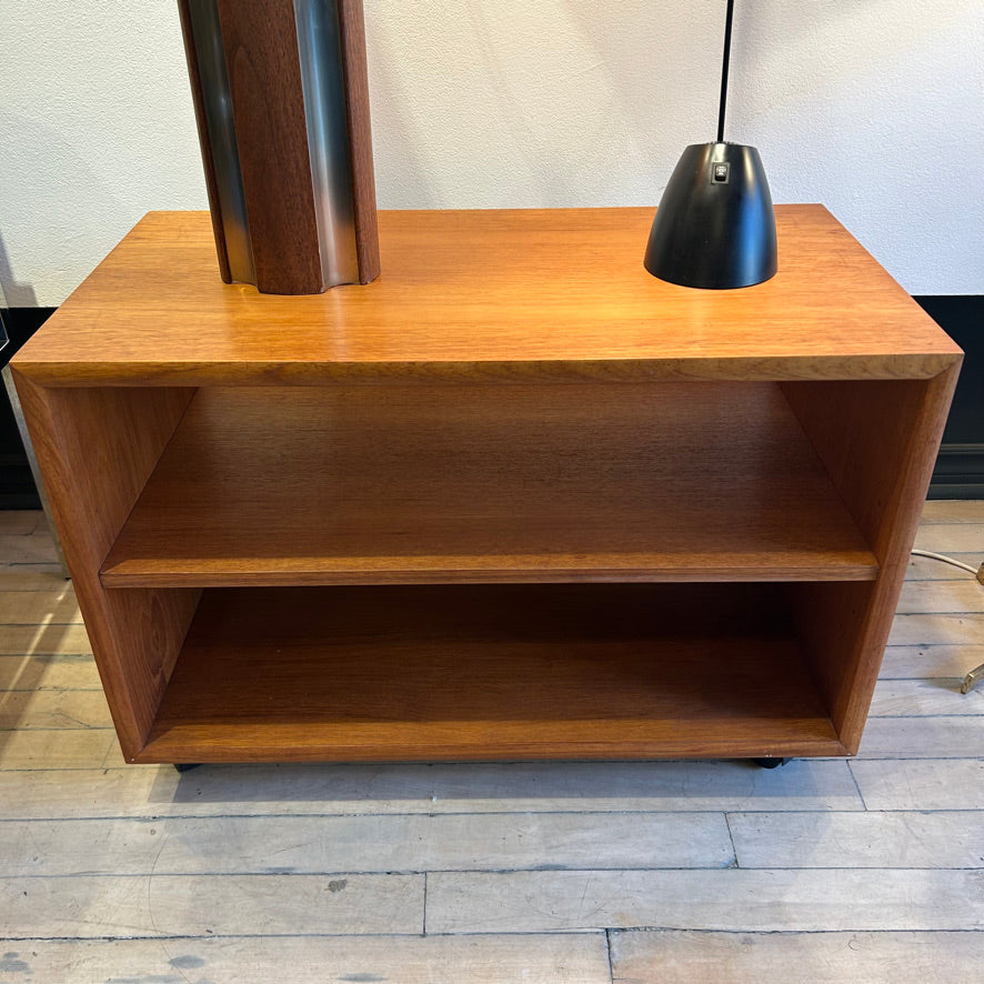 Étagère en teck sur roulettes "Mobican" 1980s